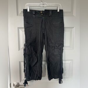 Vintage Y2K Black Capri Cargo Pants Size Small